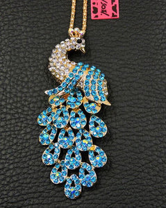 Betsey Johnson Peacock Necklace - White/Teal