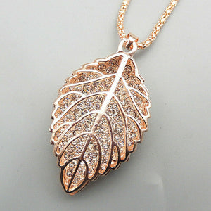Betsey Johnson 3D Leaf Necklace