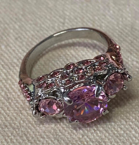 Betsey Johnson 3 Pink Stones - Ring Size 8