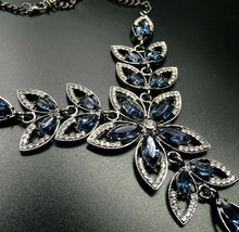 Blue Rhinestone Flower Power Necklace