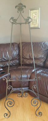 Easel - Black  (rental)