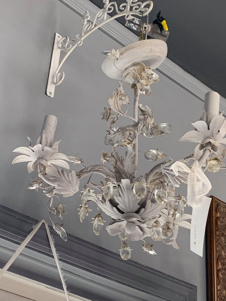 LSI - White Daisy & Crystal Chandelier